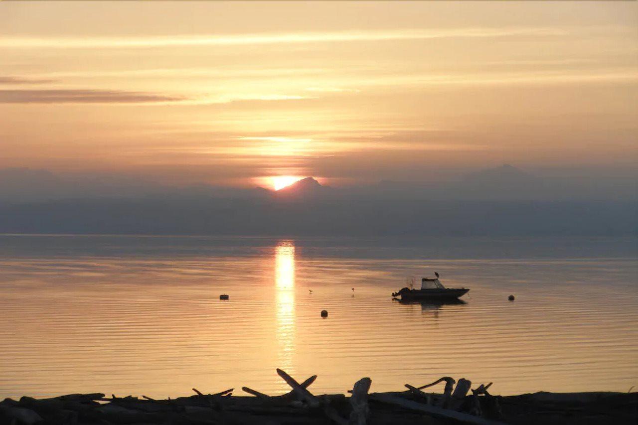 Camano Island Waterfront Vacation Rental Ngoại thất bức ảnh